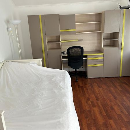 Vila De Inchiriat Aproape De Therme Balotesti Exteriör bild